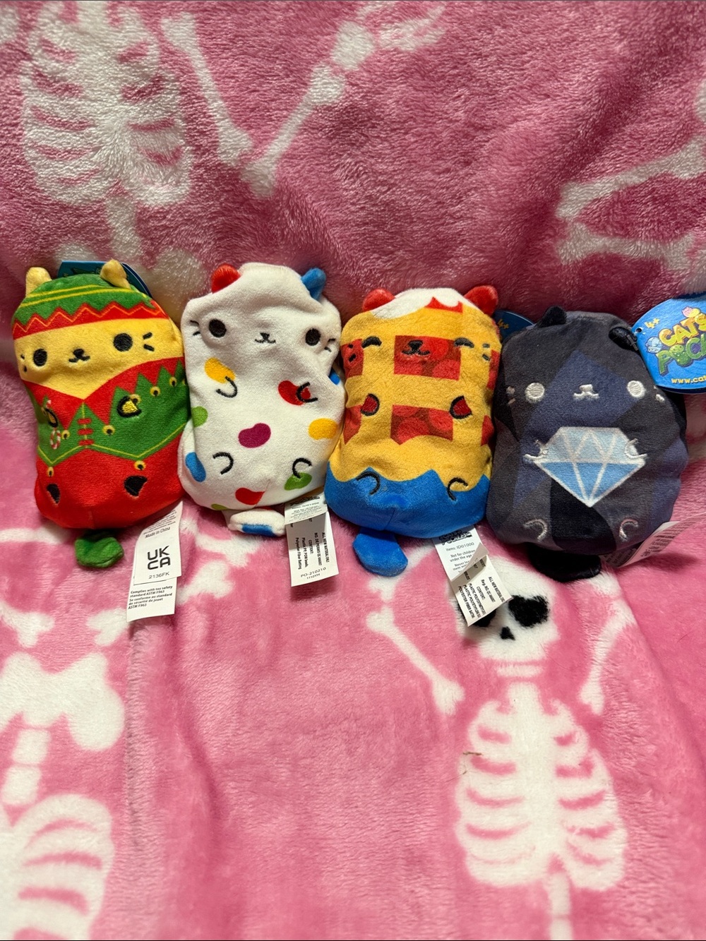 Cats vs Pickles beanies
